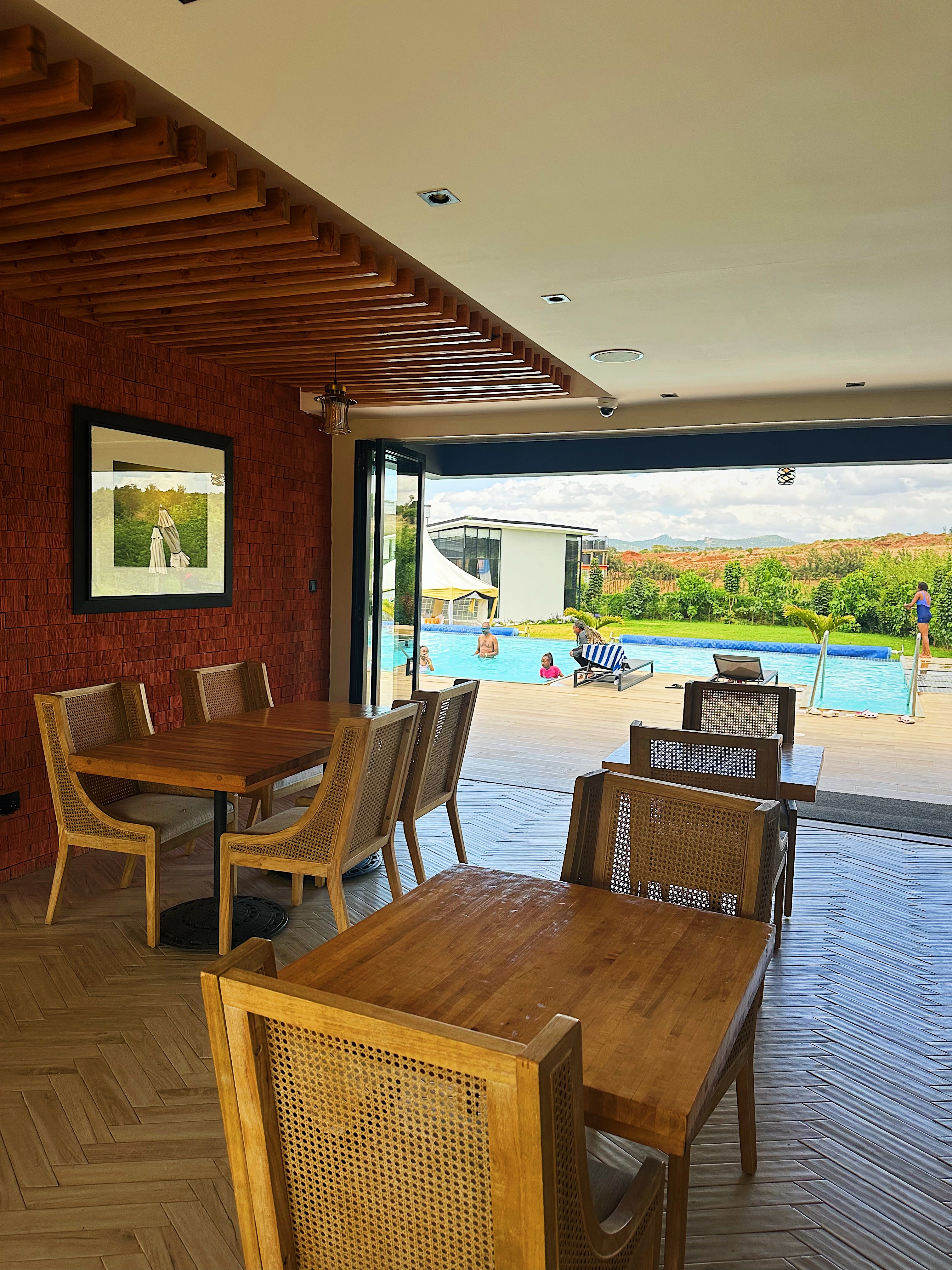 Tufaha Resort opendining area